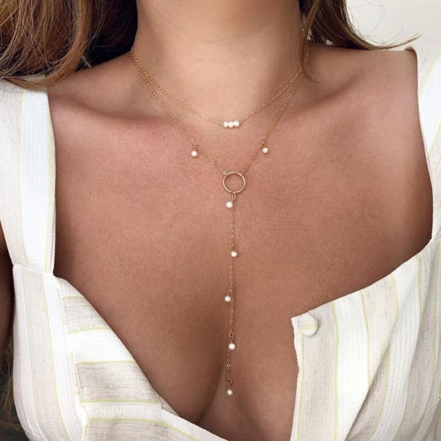 LUVRES BLEU NECKLACE